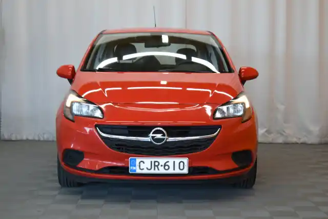 Punainen Viistoperä, Opel Corsa – CJR-610