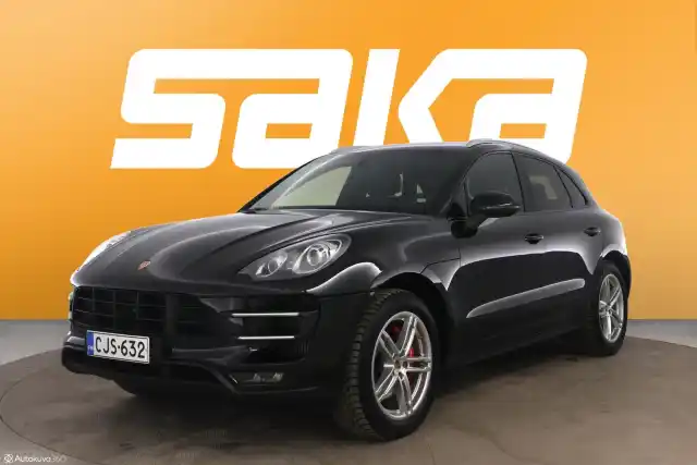 Musta Maastoauto, Porsche Macan – CJS-632