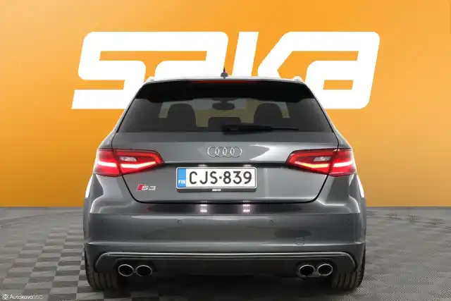 Harmaa Viistoperä, Audi S3 – CJS-839