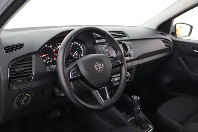 Harmaa Farmari, Skoda Fabia – CJT-788
