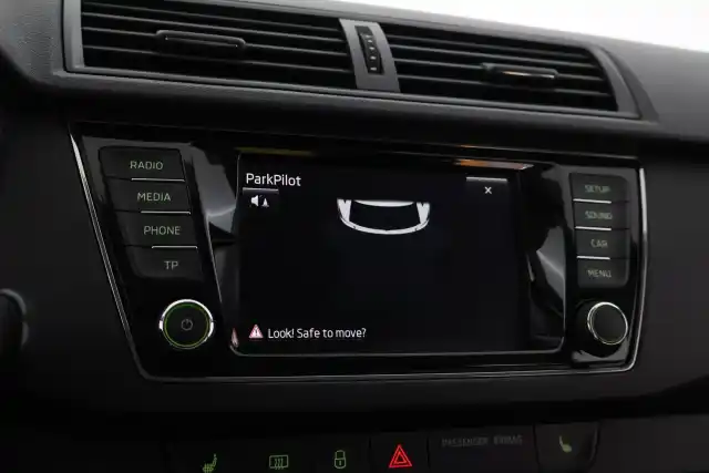 Harmaa Farmari, Skoda Fabia – CJT-788