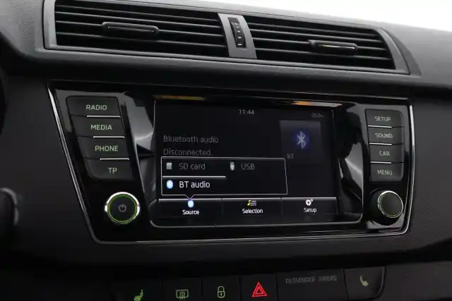 Harmaa Farmari, Skoda Fabia – CJT-788