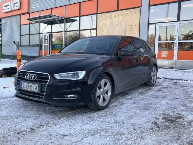 Musta Viistoperä, Audi A3 – CJU-219