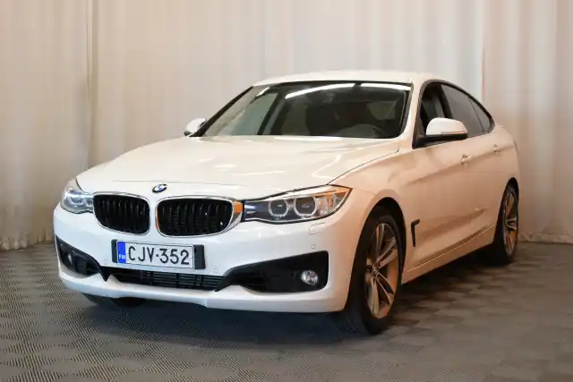 Valkoinen Sedan, BMW 320 Gran Turismo – CJV-352