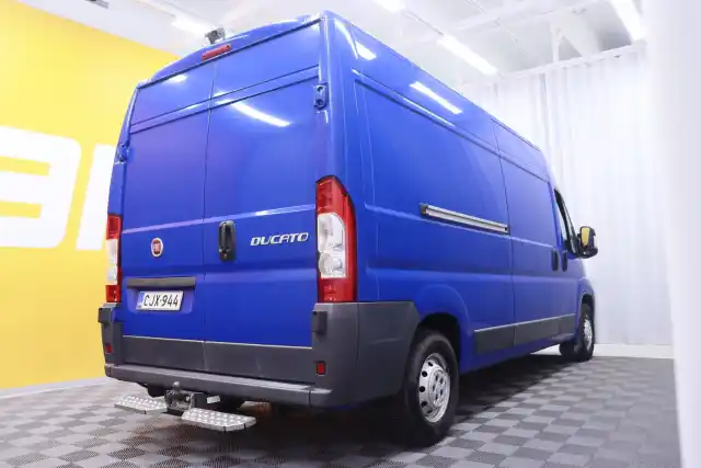 Sininen Pakettiauto, Fiat Ducato – CJX-944