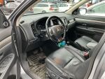 Harmaa Maastoauto, Mitsubishi Outlander – CJY-219, kuva 3