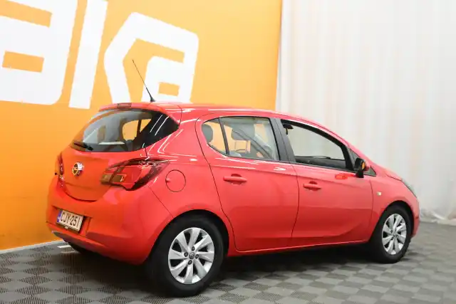 Punainen Viistoperä, Opel Corsa – CJY-251