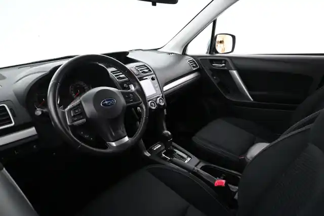 Sininen Farmari, Subaru Forester – CJZ-565