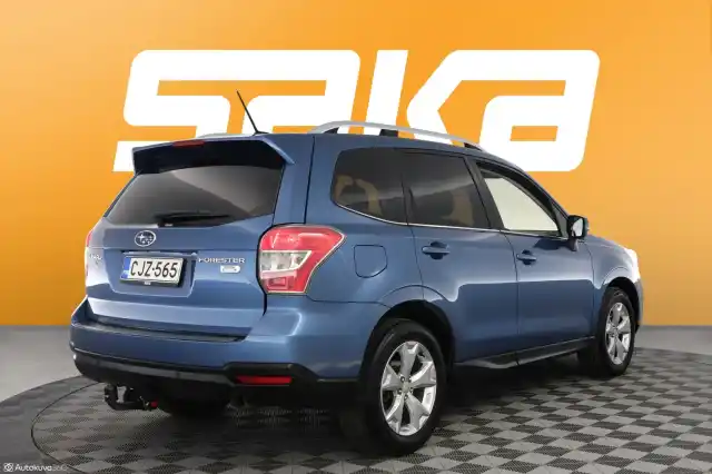 Sininen Farmari, Subaru Forester – CJZ-565