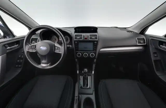 Sininen Farmari, Subaru Forester – CJZ-565