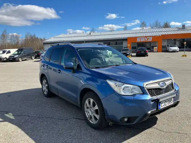 Sininen Farmari, Subaru Forester – CJZ-565