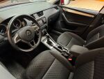 Punainen Viistoperä, Skoda Octavia – CKC-240, kuva 5
