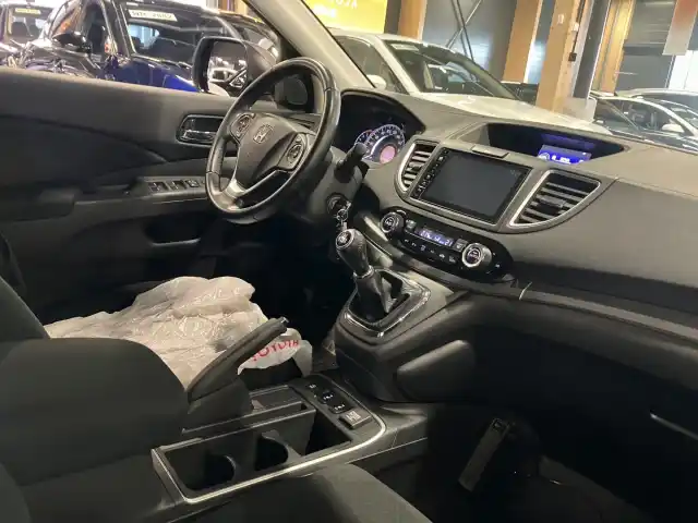 Harmaa Maastoauto, Honda CR-V – CKF-112