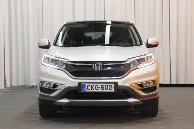 Harmaa Maastoauto, Honda CR-V – CKG-802