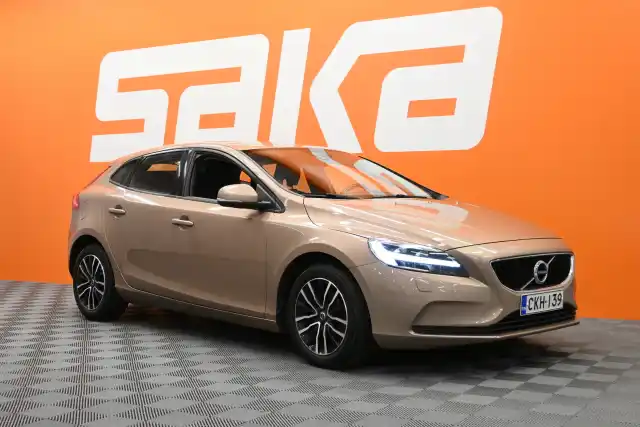 Volvo V40