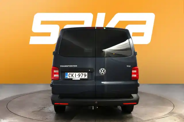 Sininen Pakettiauto, Volkswagen Transporter – CKI-979