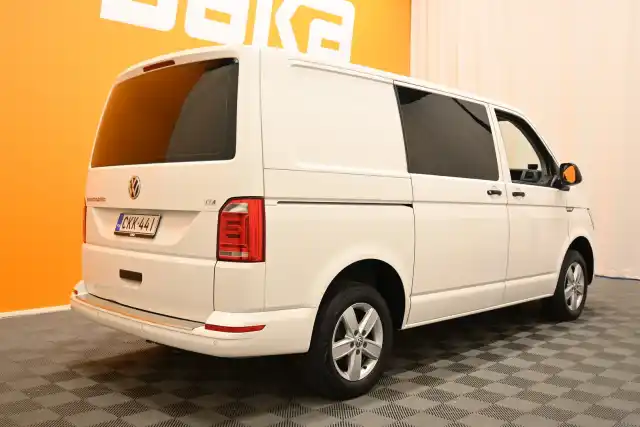 Valkoinen Pakettiauto, Volkswagen Transporter – CKK-441