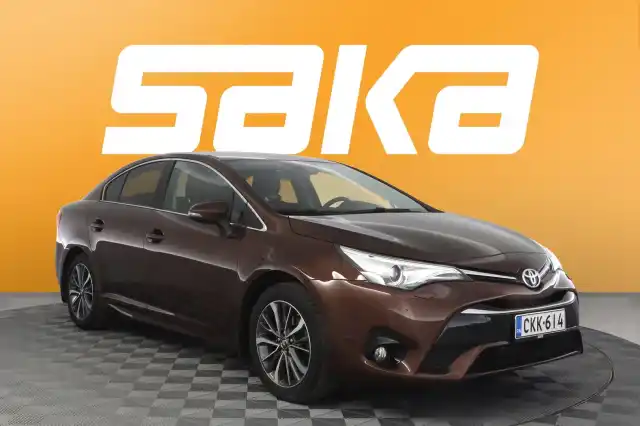 Ruskea (beige) Sedan, Toyota Avensis – CKK-614