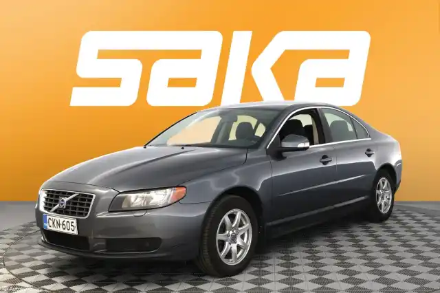 Harmaa Sedan, Volvo S80 – CKN-605
