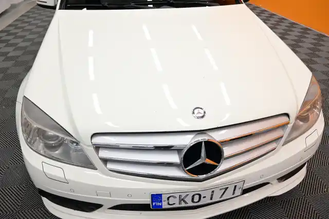 Valkoinen Farmari, Mercedes-Benz C – CKO-171