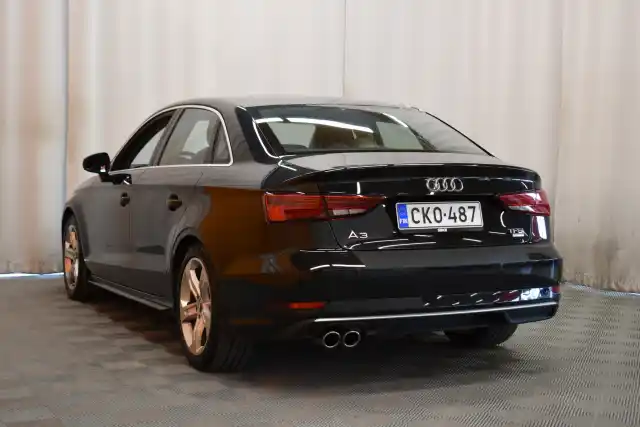 Musta Sedan, Audi A3 – CKO-487