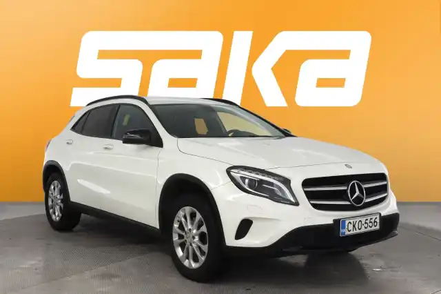 Valkoinen Maastoauto, Mercedes-Benz GLA – CKO-556