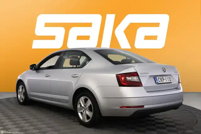 Harmaa Viistoperä, Skoda Octavia – CKP-112