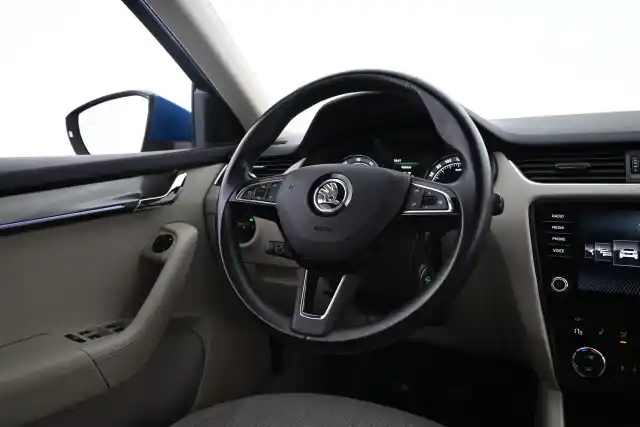 Sininen Farmari, Skoda Octavia – CKP-121