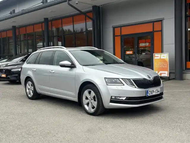 Harmaa Farmari, Skoda Octavia – CKP-134