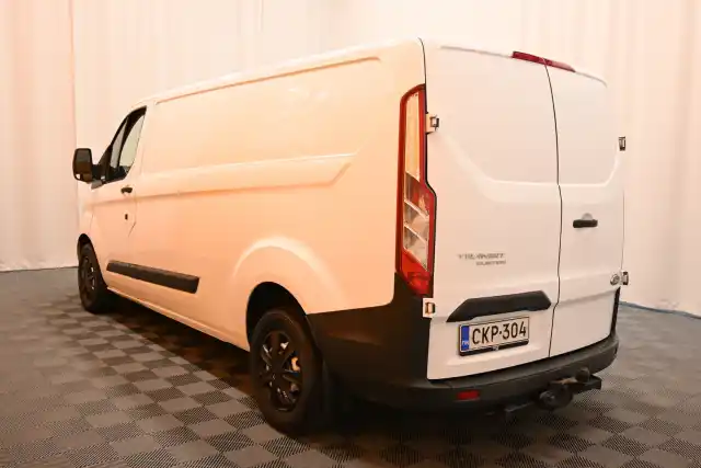 Valkoinen Pakettiauto, Ford Transit Custom – CKP-304