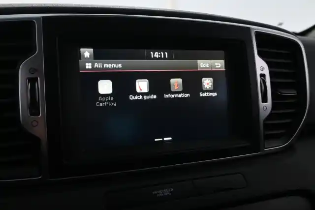 Valkoinen Maastoauto, Kia Sportage – CKP-836