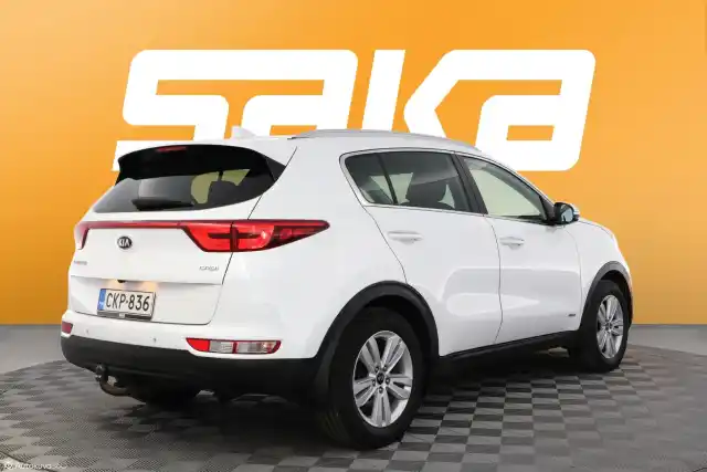 Valkoinen Maastoauto, Kia Sportage – CKP-836