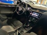 Punainen Farmari, Skoda Octavia – CKR-358, kuva 5