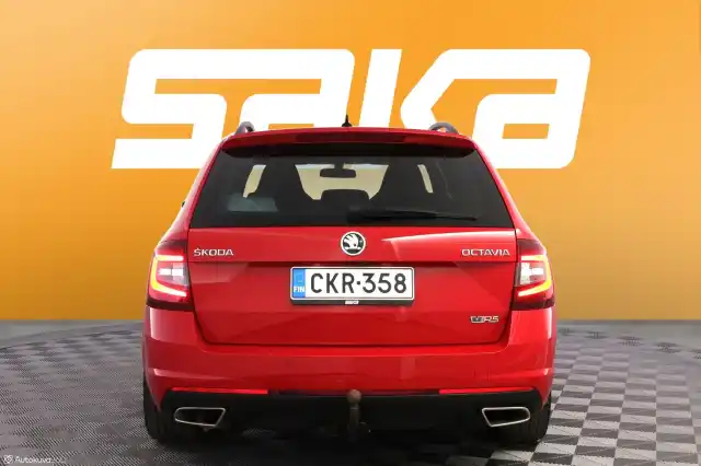 Punainen Farmari, Skoda Octavia – CKR-358