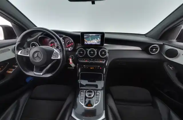 Musta Maastoauto, Mercedes-Benz GLC – CKR-691
