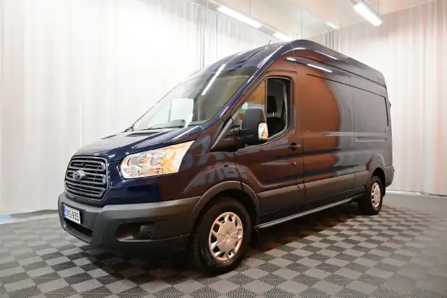 Sininen Pakettiauto, Ford Transit – CKS-935