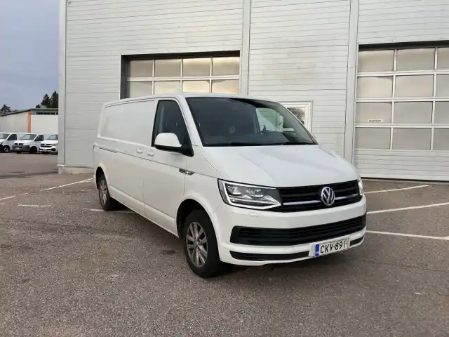 Valkoinen Pakettiauto, Volkswagen Transporter – CKV-891