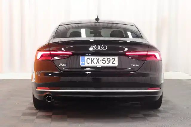 Musta Viistoperä, Audi A5 – CKX-592