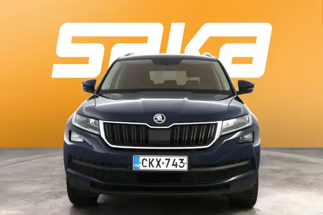 Sininen Maastoauto, Skoda Kodiaq – CKX-743