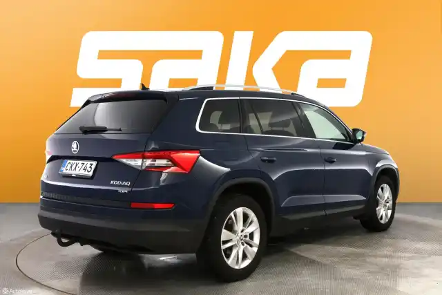 Sininen Maastoauto, Skoda Kodiaq – CKX-743