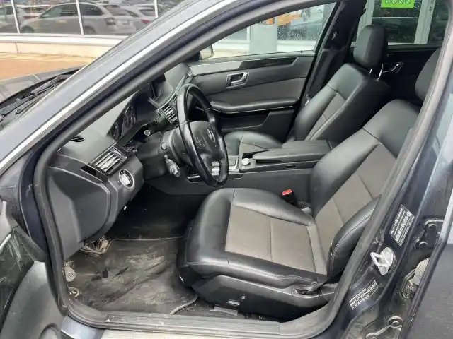 Harmaa Farmari, Mercedes-Benz E – CKX-891