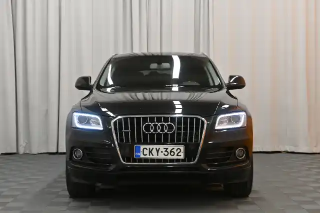 Musta Maastoauto, Audi Q5 – CKY-362