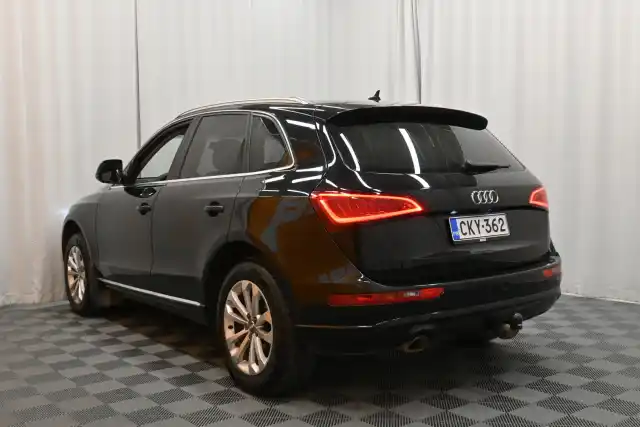 Musta Maastoauto, Audi Q5 – CKY-362