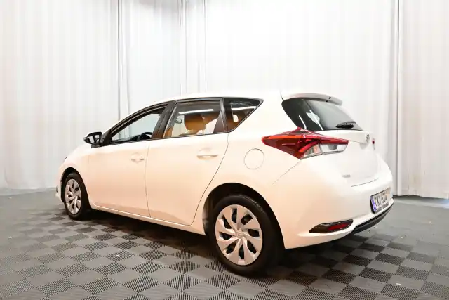 Valkoinen Viistoperä, Toyota Auris – CKY-634