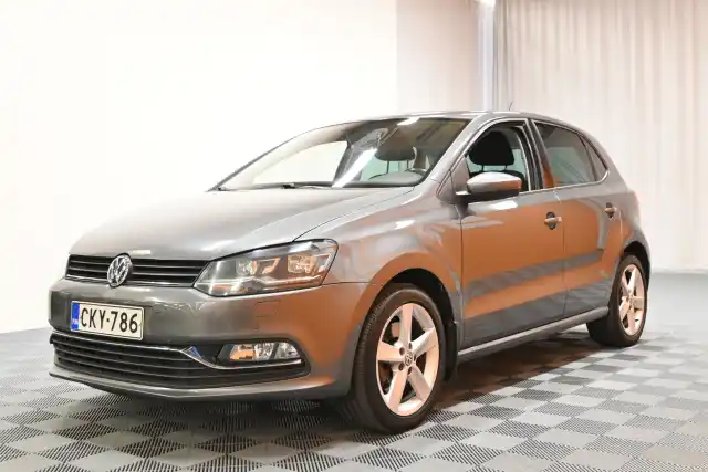 Harmaa Viistoperä, Volkswagen Polo – CKY-786