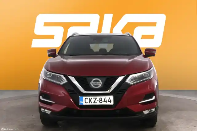 Punainen Maastoauto, Nissan Qashqai – CKZ-844