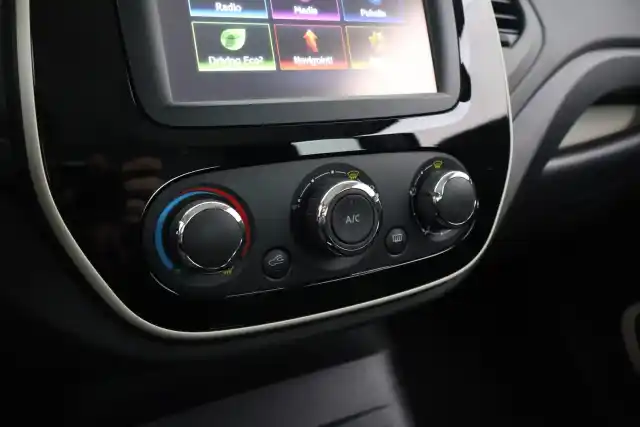 Sininen Viistoperä, Renault Captur – CLA-747