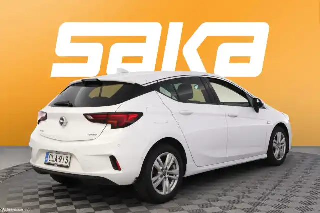 Valkoinen Viistoperä, Opel Astra – CLA-913