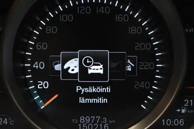 Harmaa Viistoperä, Volvo V40 – CLB-460