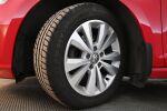 Punainen Viistoperä, Volkswagen Golf – CLC-329, kuva 17